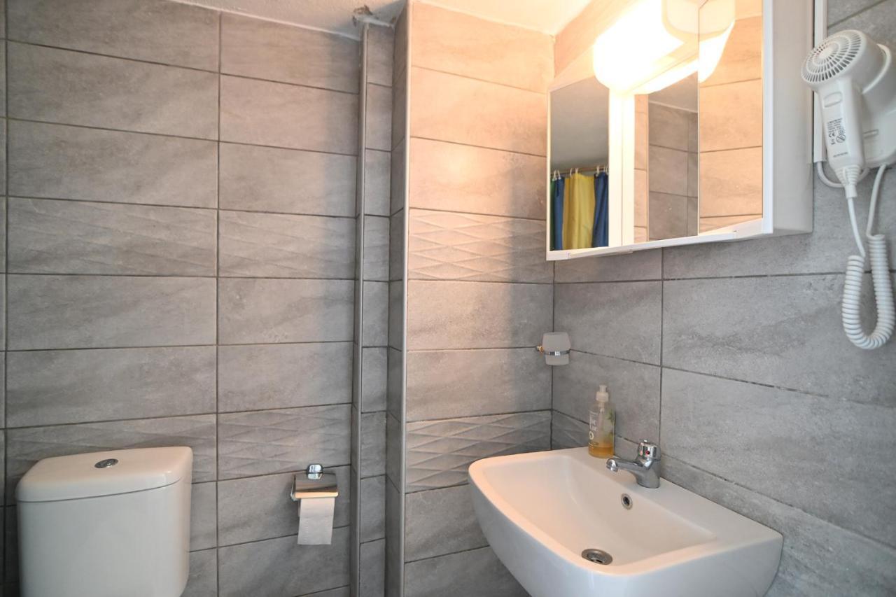 Greece Asprovalta Rooms Accomodation Apartment Hotel Petalo Exteriör bild