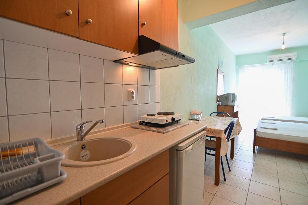 Greece Asprovalta Rooms Accomodation Apartment Hotel Petalo Exteriör bild